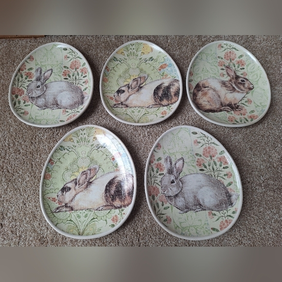 Pottery Barn Easter Egg Shaped Bunny Floral Plates Set of 5 - Picture 1 of 5